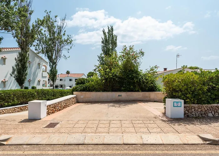 Villa Lola